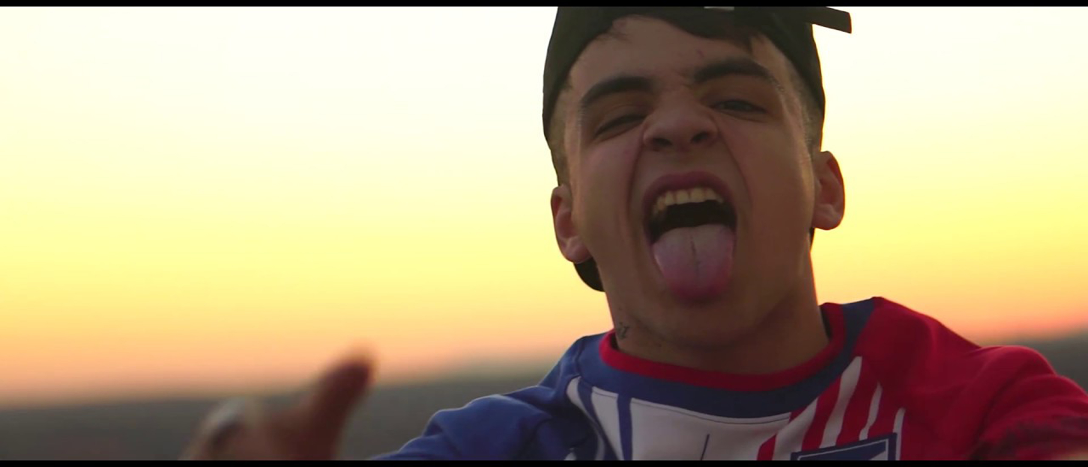 ¡ESCUCHA LA NUEVA CANCIÓN DE JADO!