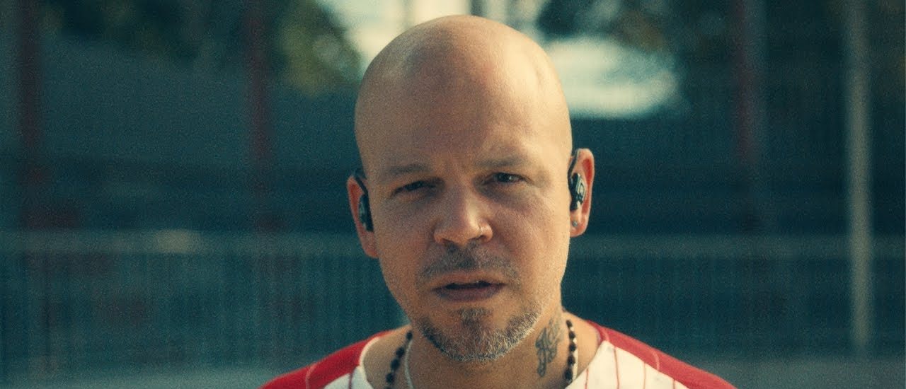 RESIDENTE SE LLEVA EL LATIN GRAMMY A CANCIÓN DEL AÑO POR “RENÉ”