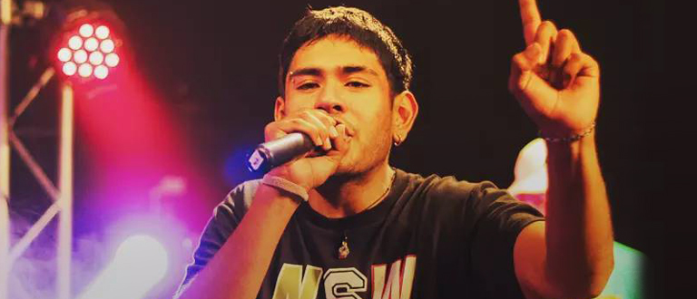 ESCULPIENDO RIMAS: ALKOY GANÓ LA PRIMERA FECHA