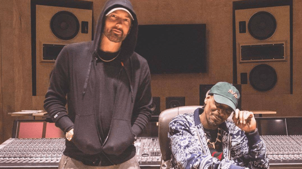 EMINEM Y SNOOP DOGG SELLAN SU RECONCILIACIÓN CON UN TEMA JUNTOS