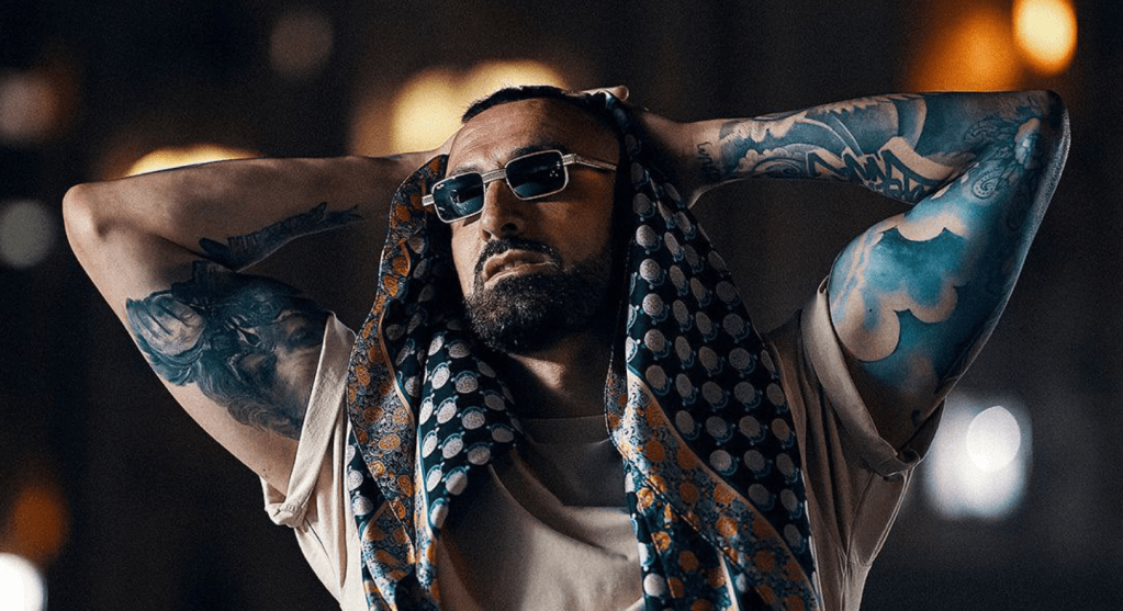 TOTEKING ESTRENA “THE KINGTAPE”