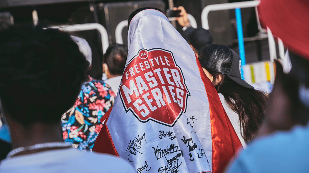 DE FMS PERÚ A GOD LEVEL TODO O NADA