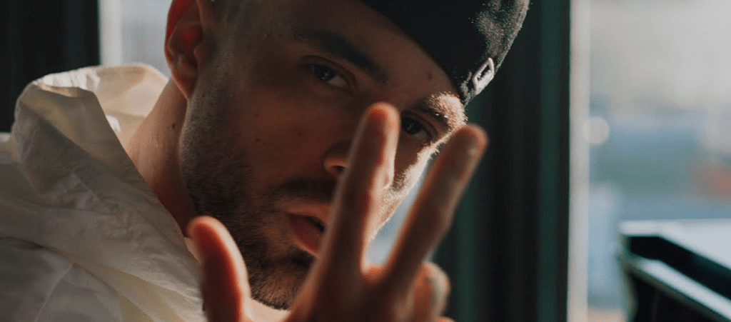 ISRAEL B VUELVE A LA CARGA EN ‘YOUNG PIRRI’