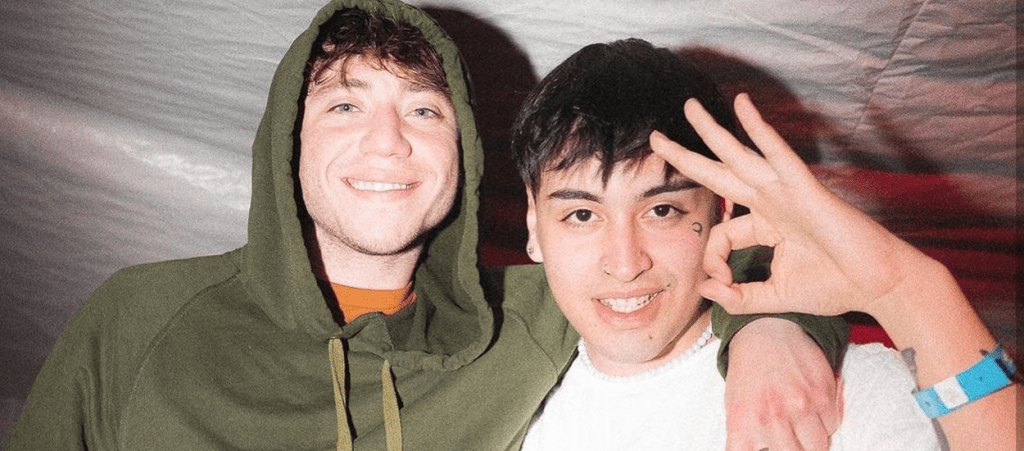 ASÍ FUE LA ACTUACIÓN DE TIAGO PZK Y PAULO LONDRA EN LA PRESENTACIÓN DE MESSI