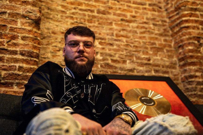 REALITY: LLEGAR A LA ÉLITE SIENDO IGUAL QUE NADIE