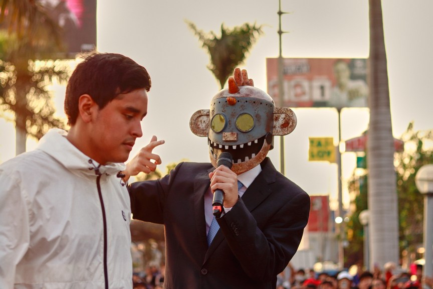 LAS VECES QUE LA PLAZA ALBERGÓ FMS