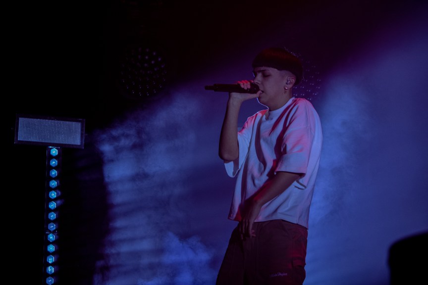 MILO J LANZA SU NUEVA CANCIÓN“BUEN DÍA, PORTACIÓN DE ROSTRO”