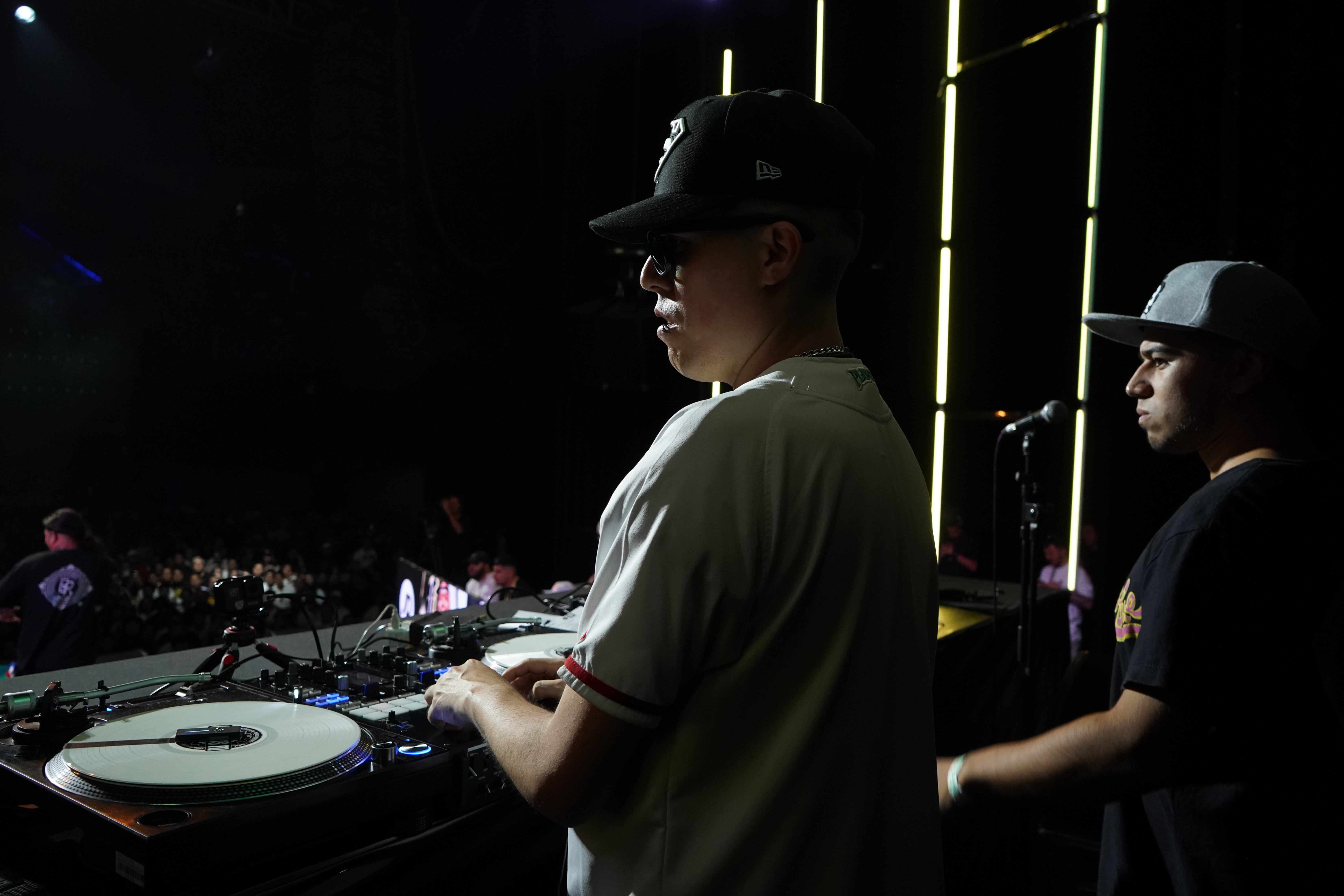  ESTOS SON LOS HOSTS, DJ’S Y JUECES DE LA FMS INTERNACIONAL 