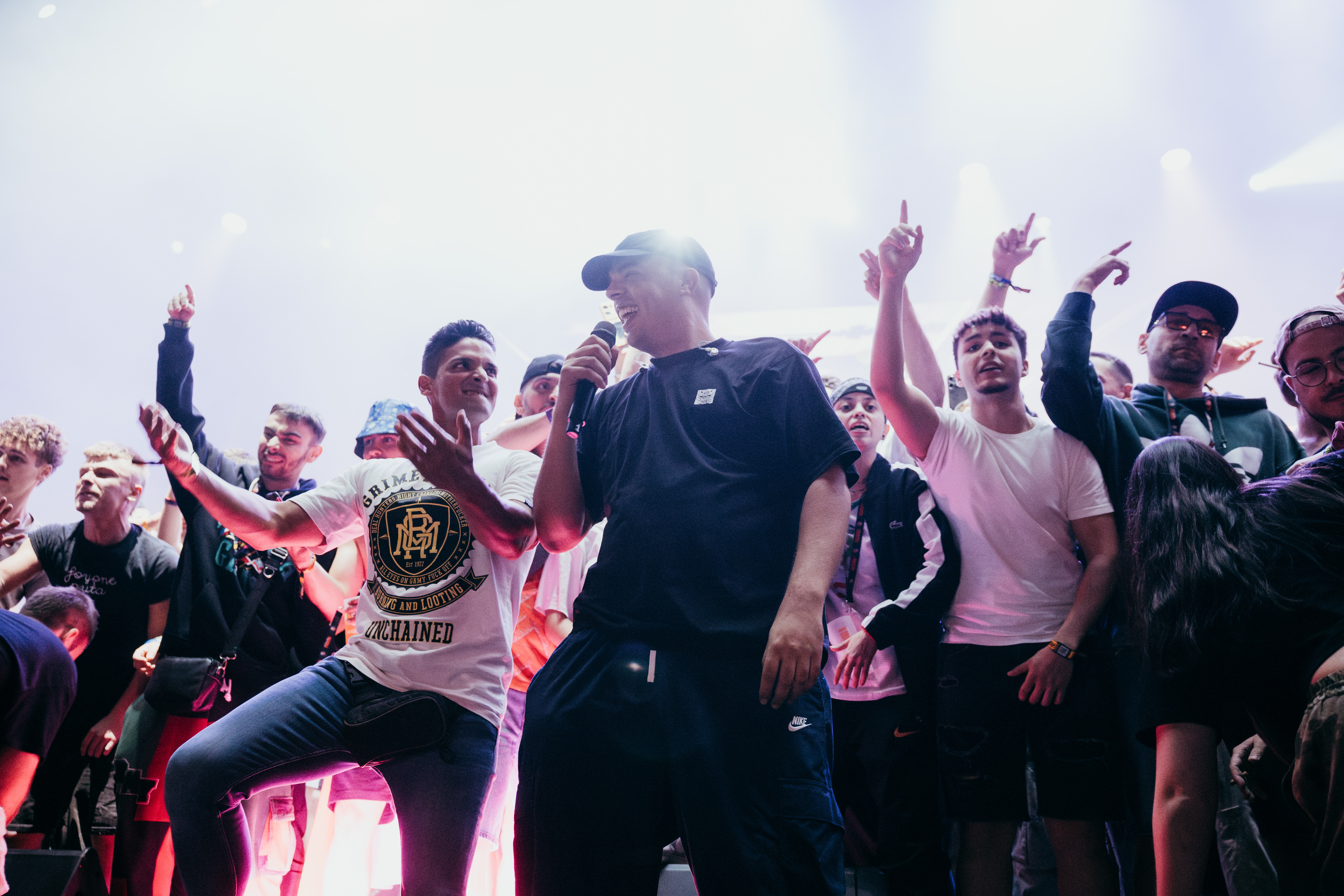 FOYONE UNE FUERZAS CON JT EN “PLATO Y ALQUILER”, UNA ALIANZA CON LA ESCENA URUGUAYA