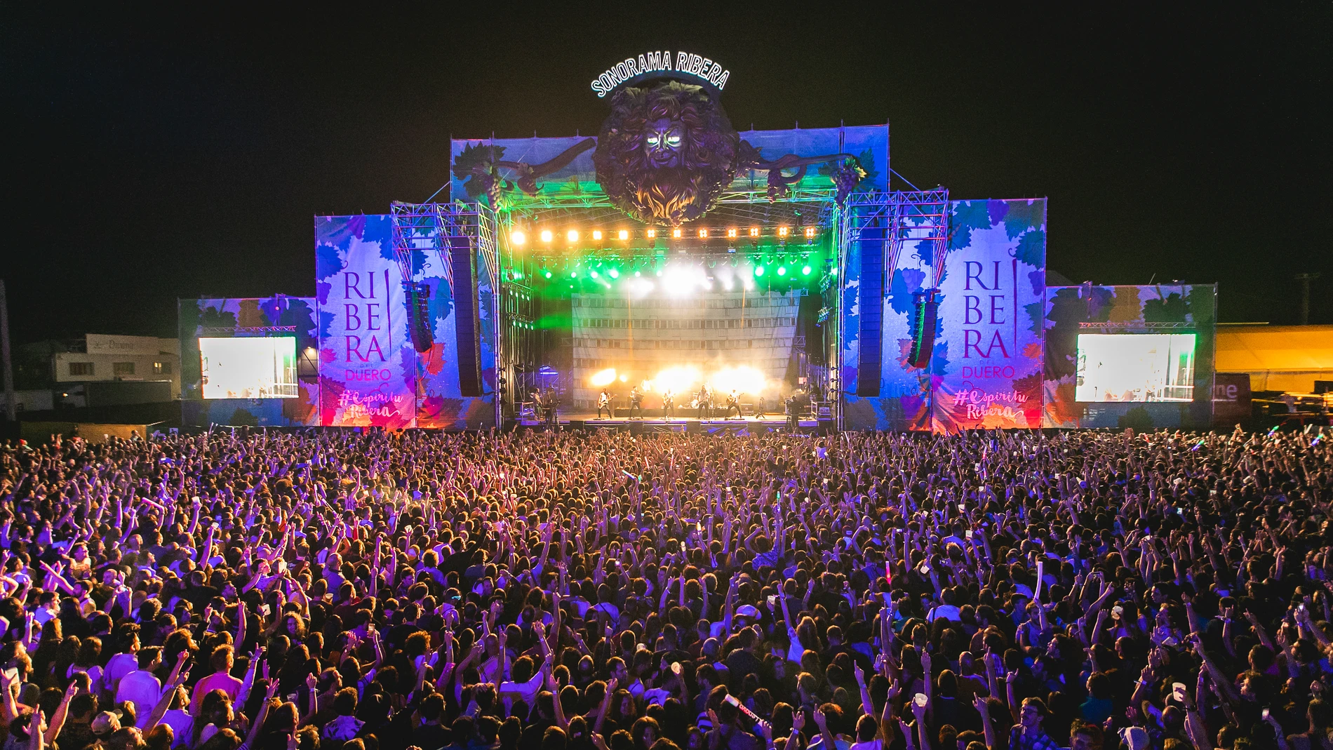 SONORAMA RIBERA 2026 REVELA SU CARTEL POR DĂAS: ASĂ QUEDA DISTRIBUIDO UNO DE LOS FESTIVALES MĂS ESPERADOS DEL VERANO