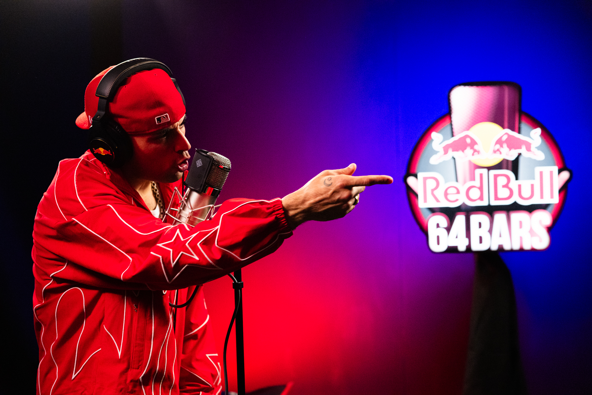 Fernandocosta lleva el rap a su estado más puro en el estreno de Red Bull 64 Bars
